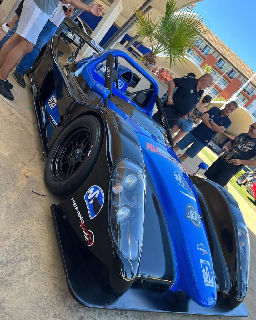 grupo meca racing coches pra eventos privados